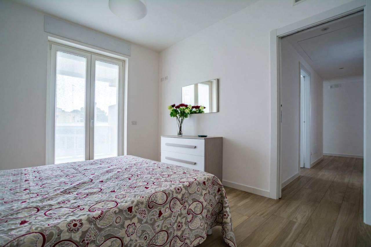 Wepuglia - La Casa Del Cardinale Lägenhet Monopoli Exteriör bild